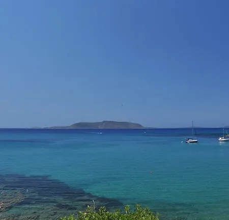 アパート Korakakis フィニクーダ